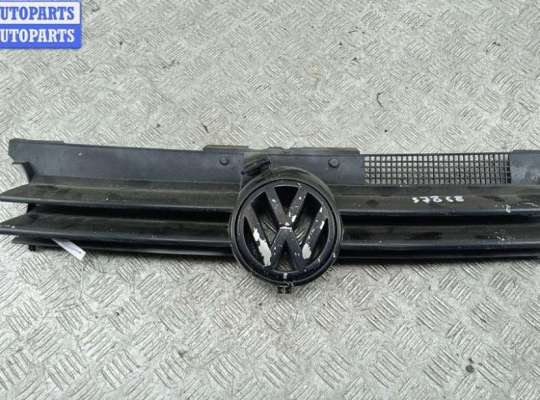 Купить Решетка радиатора на Volkswagen Golf-4 Решетка радиатора VG2560449 на Volkswagen Golf-4
