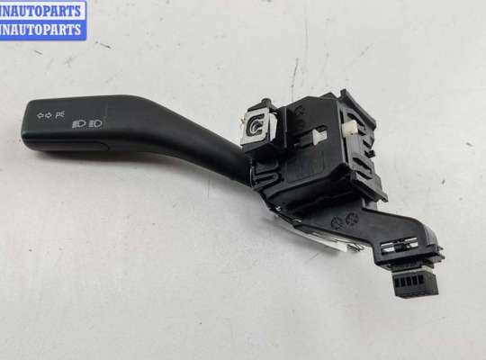 купить Переключатель поворотов на Volkswagen Golf-5