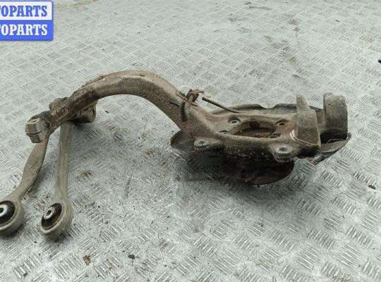 купить Ступица передняя левая на Audi A4 B6 (2001-2004)