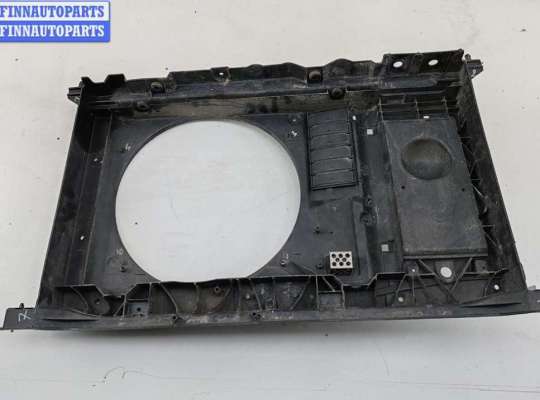 купить Диффузор (кожух) вентилятора радиатора на Peugeot 307