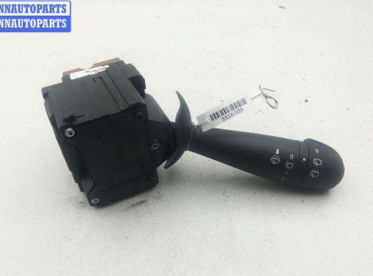 Переключатель дворников RN1532793 на Dacia (Renault) Sandero II (2012-2020)