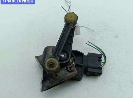 купить Датчик клиренса на Volkswagen Touareg