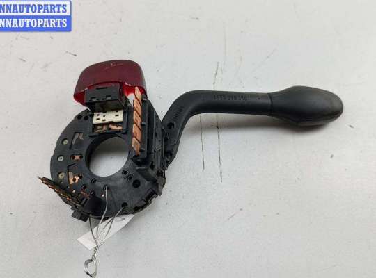 купить Переключатель поворотов на Volkswagen Passat B4