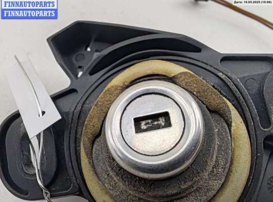 купить Кнопка открывания багажника на Opel Vectra C