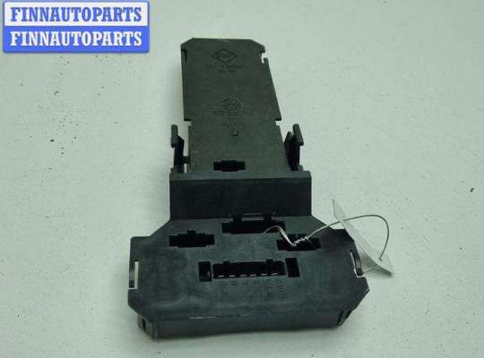 купить Плата фонаря заднего правого на Volkswagen Passat B5