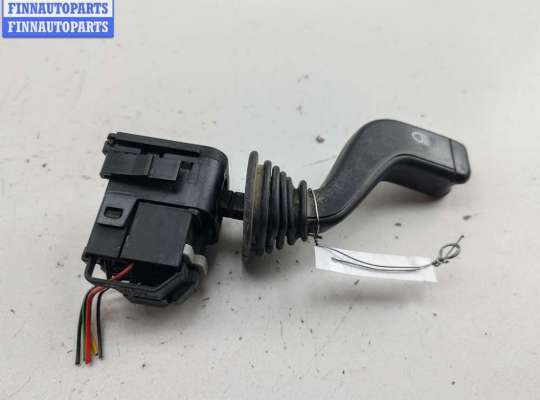 купить Переключатель поворотов на Opel Astra G (1998-2004)