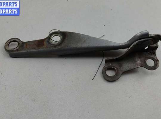 Петля капота левая TT957917 на Toyota Yaris Verso