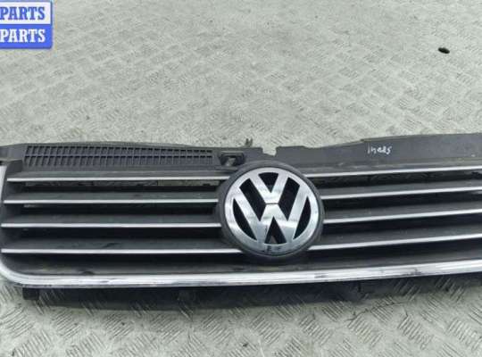 купить Решетка радиатора на Volkswagen Passat B5+ (GP)