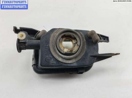 купить Фара противотуманная правая на Mercedes C-Class W203 (2000-2006)
