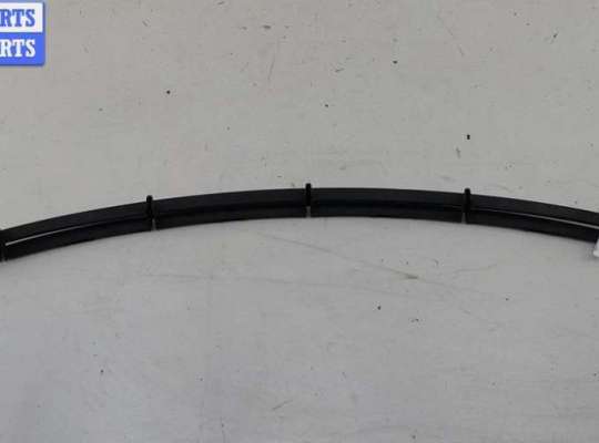 купить Решётка (заглушка) в бампер на Ford Mondeo III (2000-2007)