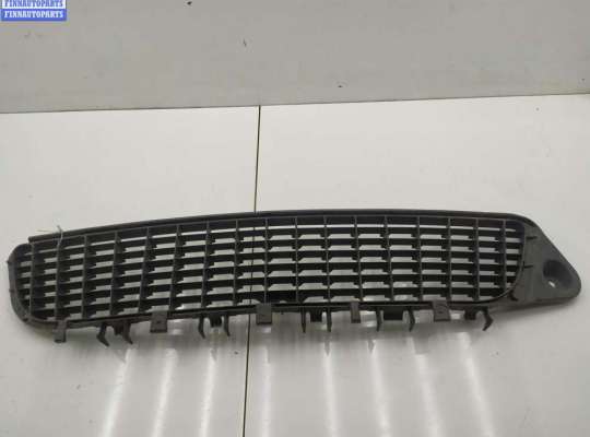 Решётка (заглушка) в бампер OP2377615 на Opel Vectra C (2002-2008)