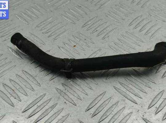 купить Патрубок на Volkswagen Passat B5