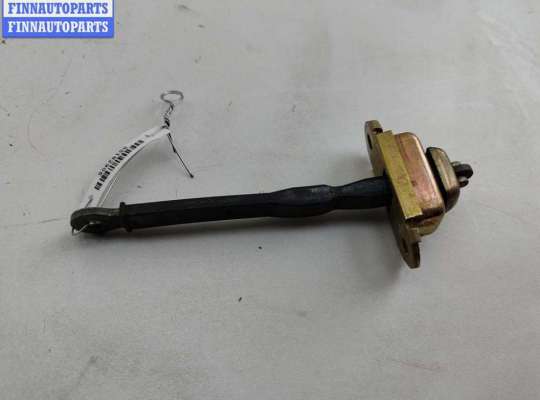 купить Ограничитель открывания двери передней на Mitsubishi Carisma