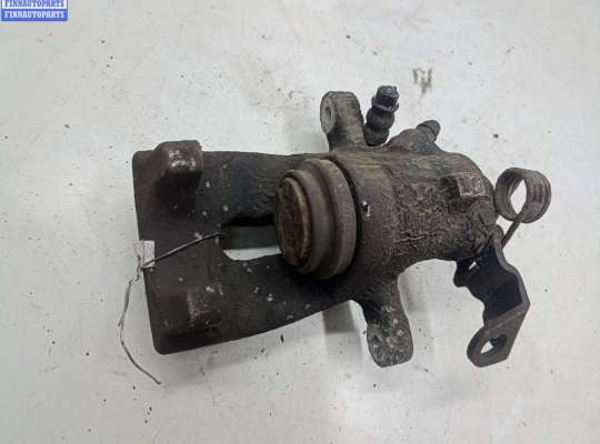 Суппорт на Opel Zafira A