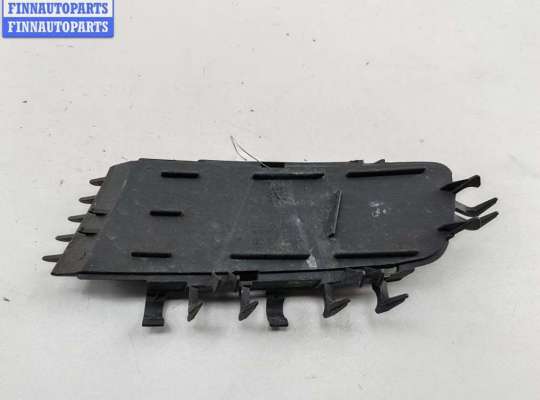 купить Решётка (заглушка) в бампер на Opel Vectra C (2002-2008)