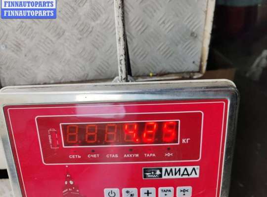 купить Обшивка двери передней левой (дверная карта) на Volkswagen Passat B6