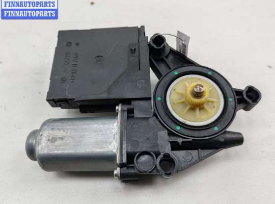 Купить Моторчик стеклоподъемника передний правый на Volkswagen Touran Моторчик стеклоподъемника передний правый VG2634110 на Volkswagen Touran