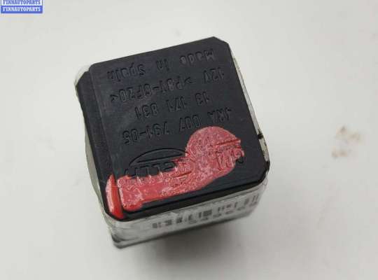 купить Реле бензонасоса на Opel Astra H (2004-2009)