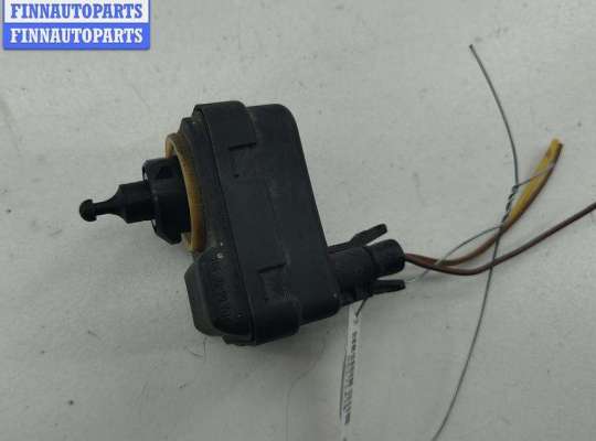 купить Патрон лампы указателя поворота на Opel Zafira A (1999-2005)