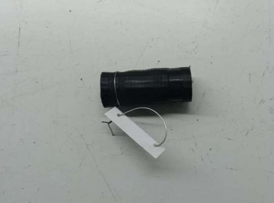 Патрубок FO1552475 на Ford Mondeo III (2000-2007)