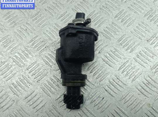 купить Насос вакуумный на Volkswagen Passat B5