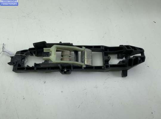 купить Корпус (держатель) ручки двери задней правой на Mercedes C-Class W203 (2000-2006)