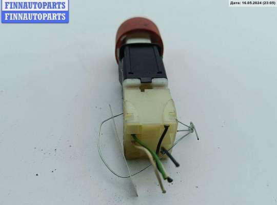 купить Кнопка аварийной сигнализации (аварийки) на Renault Twingo (1992-2007)