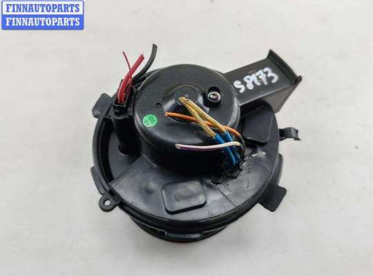 купить Двигатель отопителя (моторчик печки) на Peugeot 307