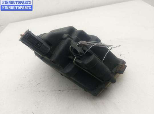 купить Фара противотуманная правая на BMW 5 E39 (1995-2003)