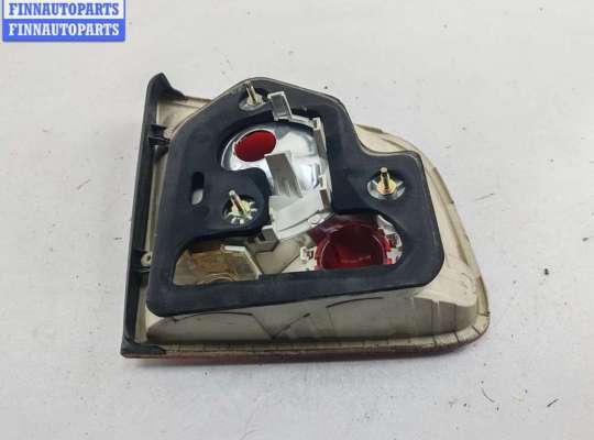 купить Фонарь крышки багажника правый на Volkswagen Touareg