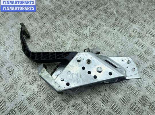 купить Педаль сцепления на Opel Zafira B (2004-2014)