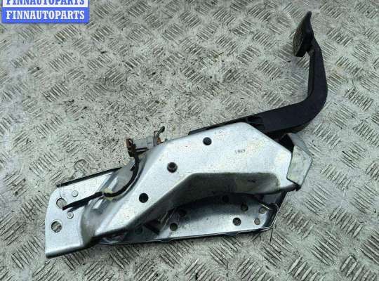 купить Педаль сцепления на Opel Zafira B (2004-2014)