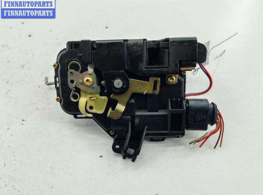 Замок двери передней правой AU1719486 на Audi A6 C5 (1997-2005)