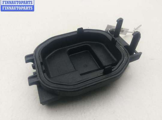 купить Крышка (заглушка) задняя фары правой на BMW 3 E36 (1991-2000)