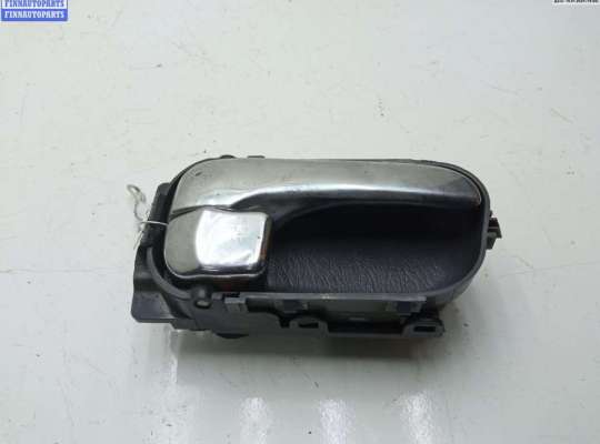 купить Ручка двери внутренняя задняя правая на Nissan Primera P11 (1999-2002)