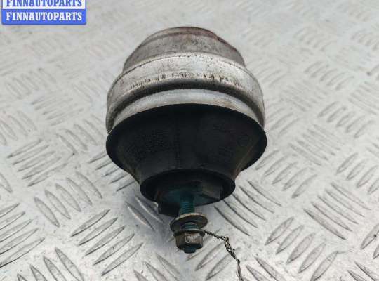 купить Подушка крепления двигателя на Volkswagen Passat B5+ (GP)
