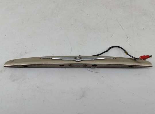 Купить Накладка подсветки номера на Chrysler Pacifica Накладка подсветки номера CRN6358 на Chrysler Pacifica
