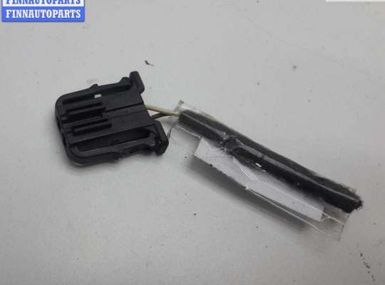 Разъем (фишка) проводки VG2276000 на Volkswagen Golf-5