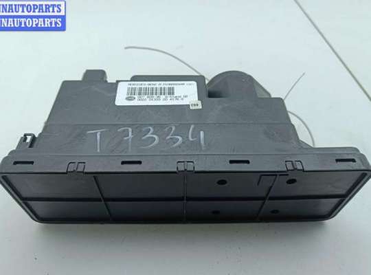 купить Компрессор центрального замка на Mercedes E-Class W210 (1995-2002)