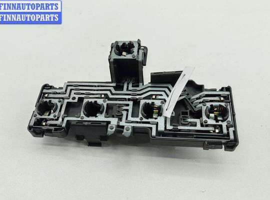 купить Плата фонаря заднего левого на Volkswagen Passat B5+ (GP)