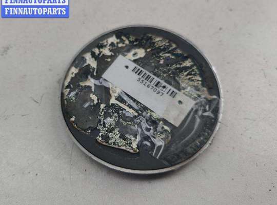 Эмблема (значок) на Volkswagen Passat B5+ (3B, GP)