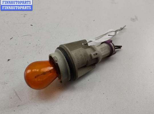 купить Патрон лампы указателя поворота на Volkswagen Passat B5