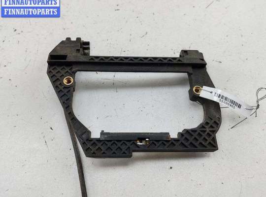 купить Корпус (держатель) ручки двери задней правой на BMW 5 E39 (1995-2003)