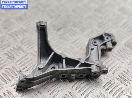 купить Кронштейн крепления на Mercedes C-Class W204 (2007-2015)