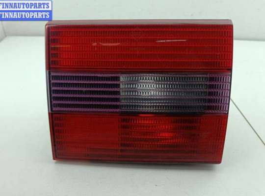 купить Фонарь крышки багажника левый на Volkswagen Passat B4