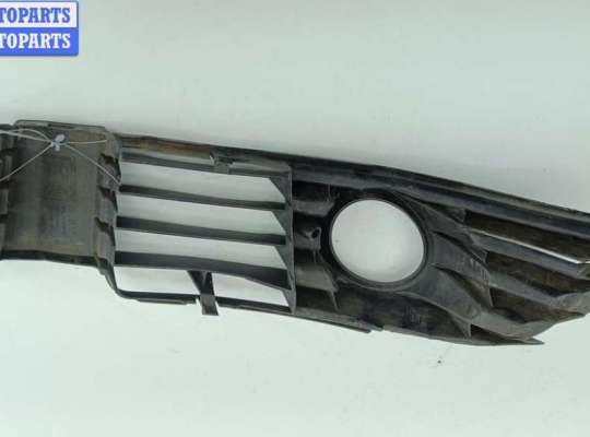 купить Рамка фары противотуманной левой на Volkswagen Passat B5+ (GP)