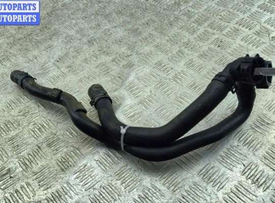 Патрубок отопителя (печки) VG2781651 на Volkswagen Passat B6