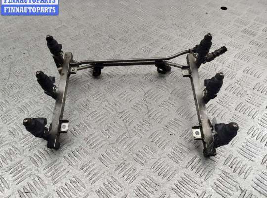 Форсунка топливная (комплект) AU1701035 на Audi A6 C5 (1997-2005)