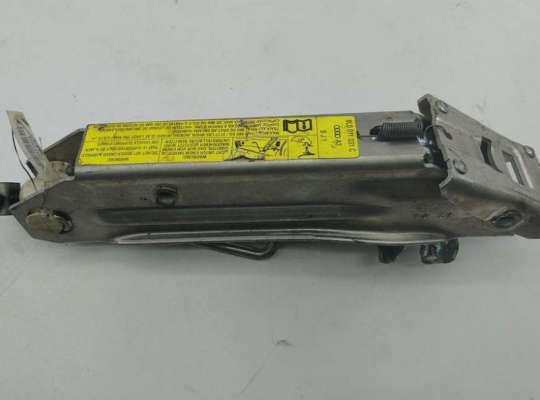 Купить Домкрат на Audi A6 C5 (1997-2005) Домкрат AU1802282 на Audi A6 C5 (1997-2005)