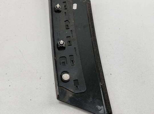 купить Обшивка стойки задней правой на Mini Cooper/One 3 (F55/F56, 2013-2024)